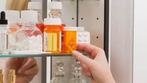 medicine cabinet hiding